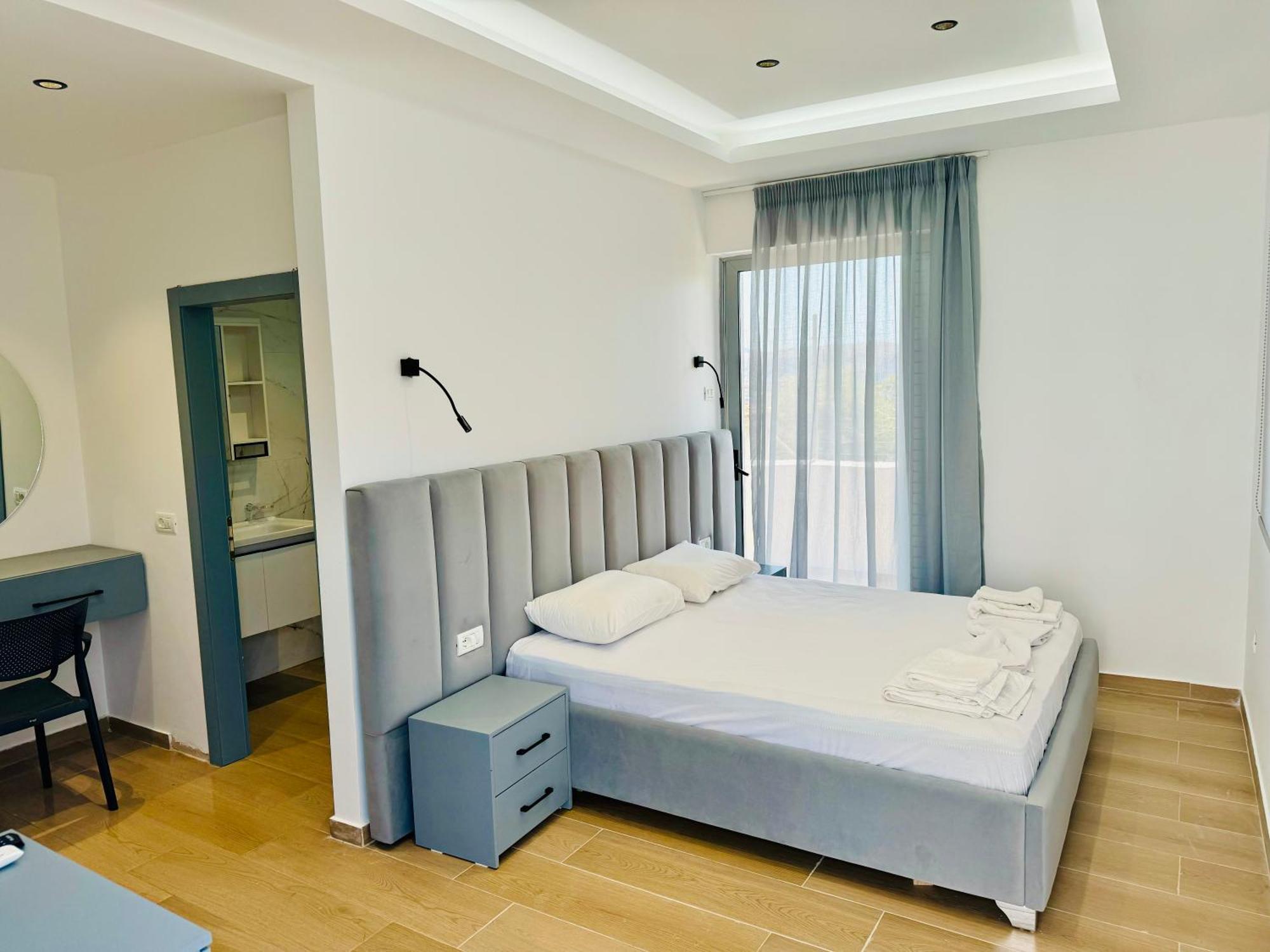 Petros Rooms Himare Exterior foto