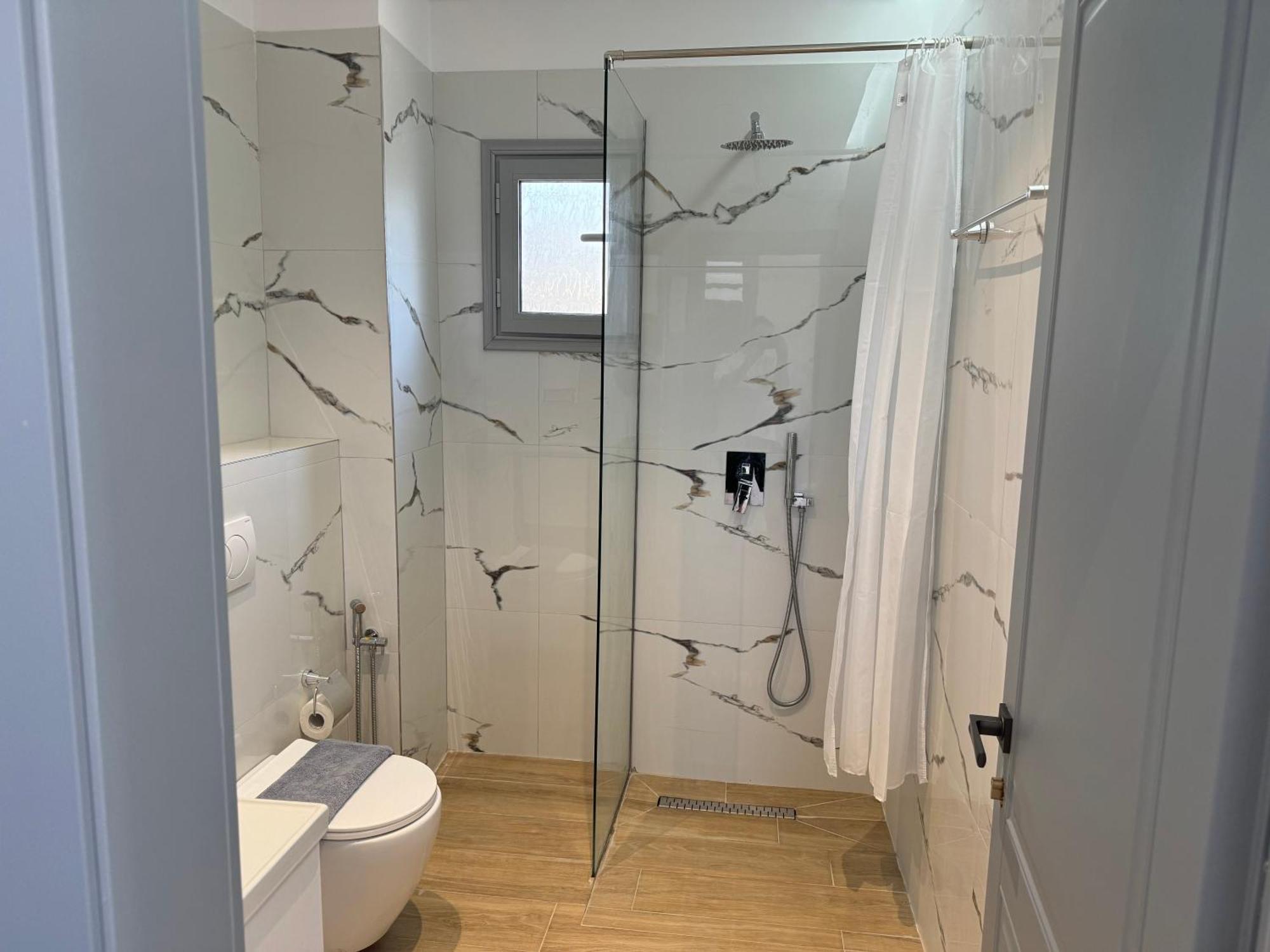 Petros Rooms Himare Exterior foto